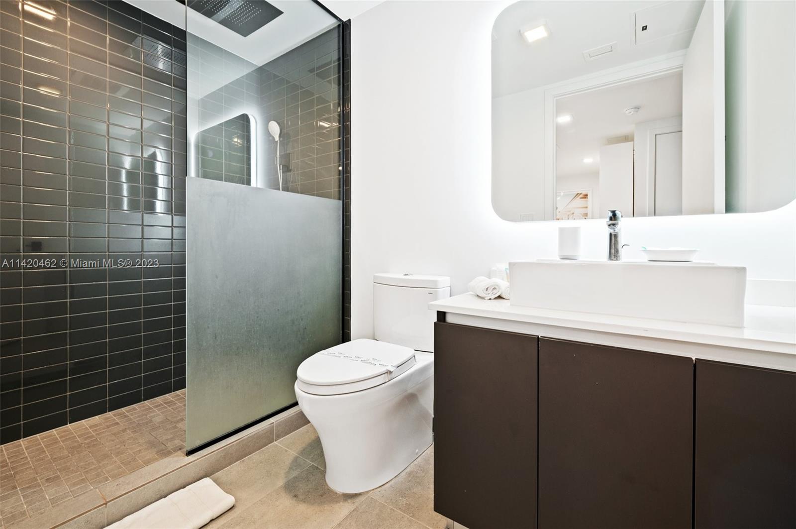 227 NE 2ND STREET CONDO - Residential