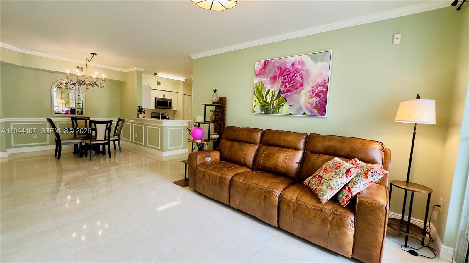 PORTO BELLAGIO CONDO - Residential