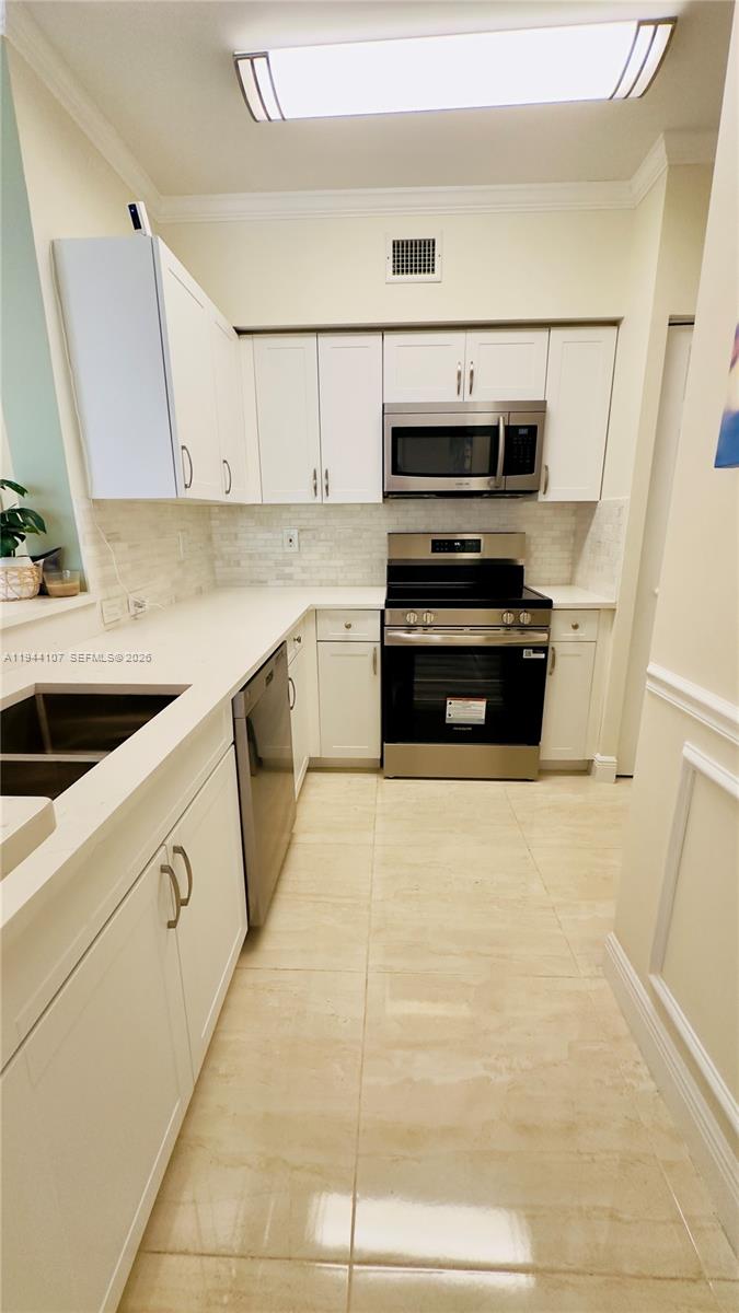 PORTO BELLAGIO CONDO - Residential