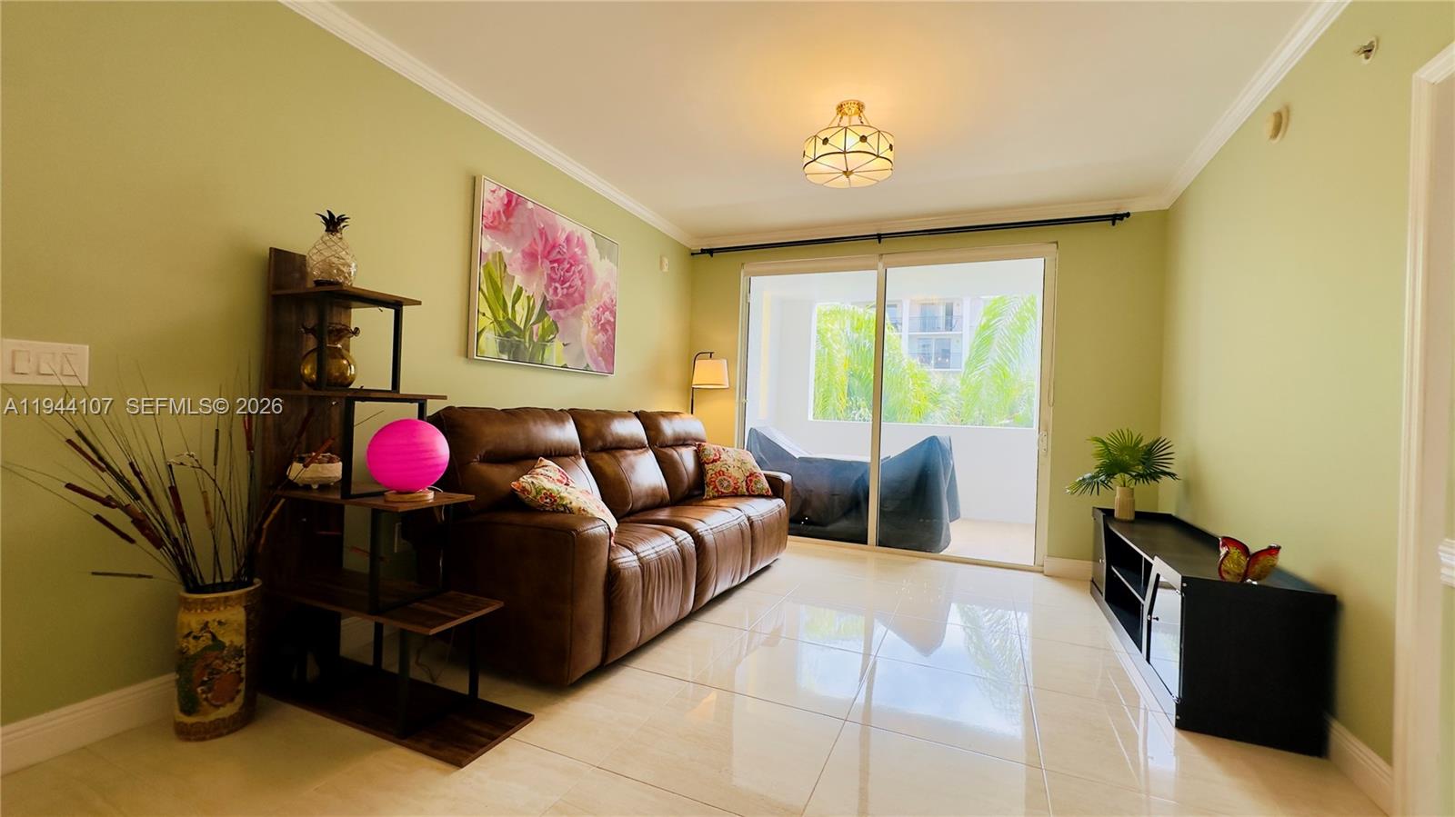 PORTO BELLAGIO CONDO - Residential