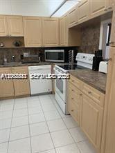ADMIRALS PORT CONDO WEST - Residential