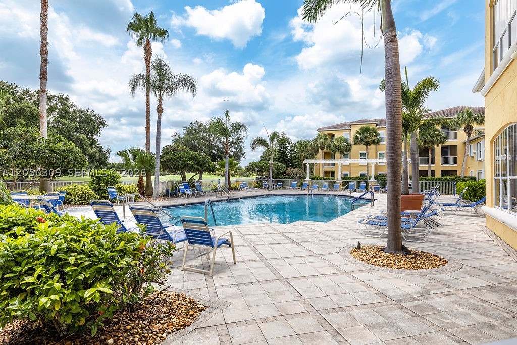 FAIRWAYS AT GRAND HARBOR - Residential Lease