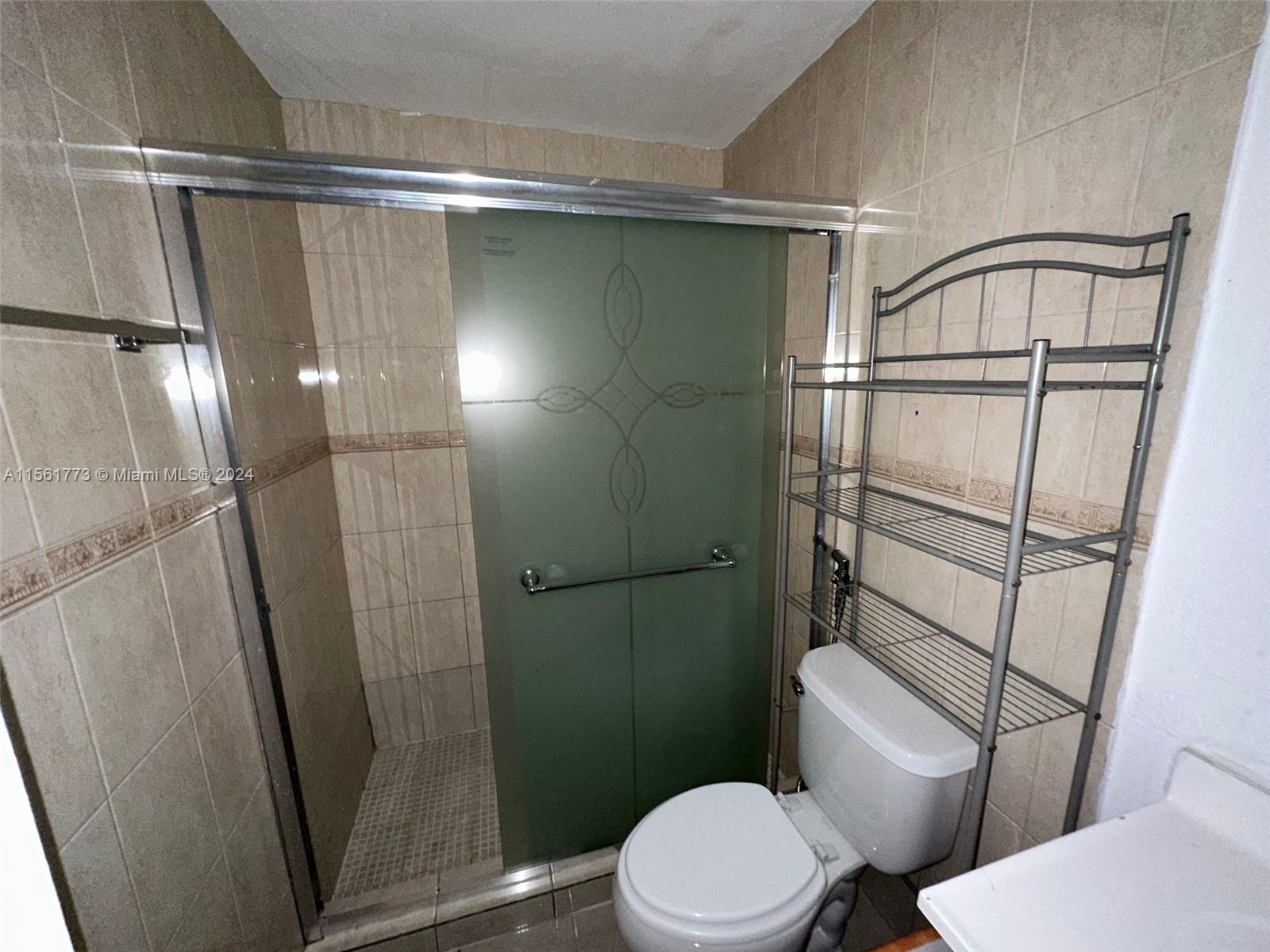 CAMBRIDGE CONDO - Residential Lease