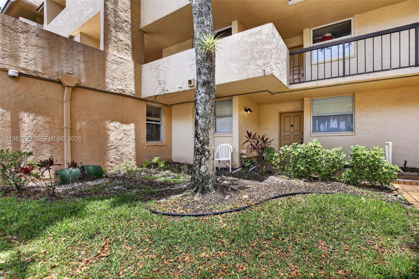 CONDOMINIUM 5 OF ENVIRON - Residential
