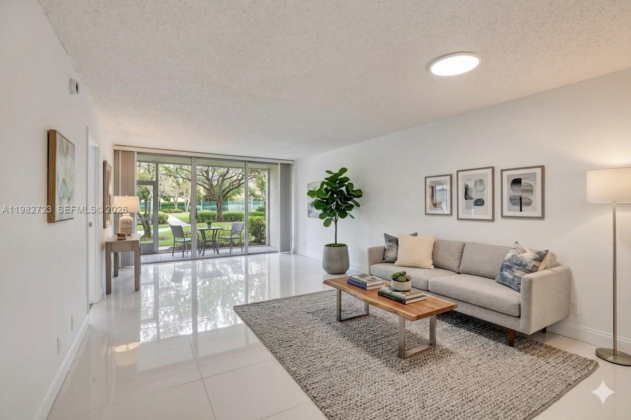 CONDOMINIUM 5 OF ENVIRON - Residential