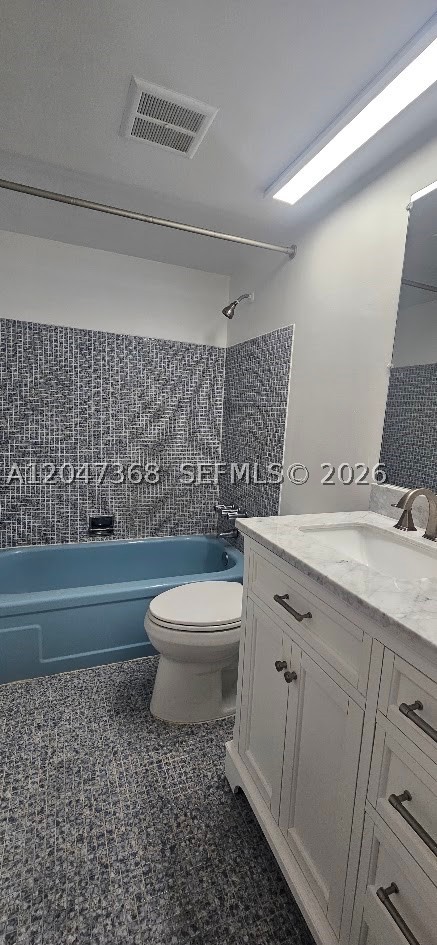 PARADISE BY THE SEA CONDO - Residential Lease