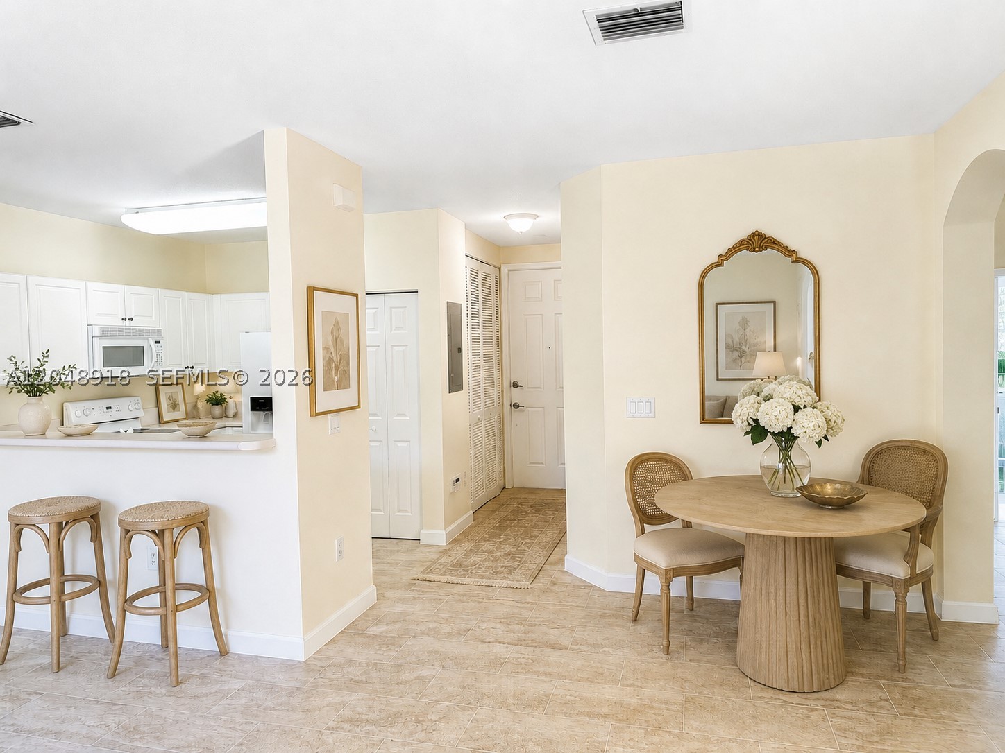 FIJI CONDO NO 2 - Residential