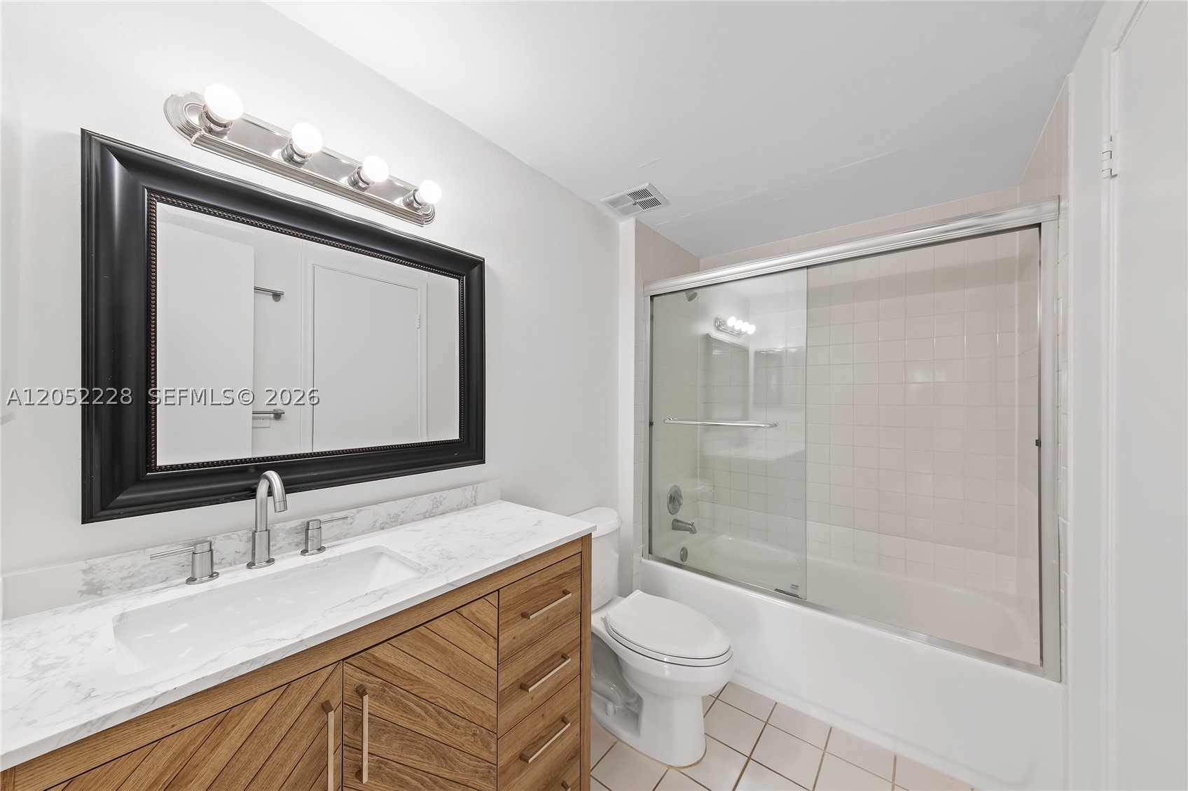 CAMINO CIRCLE CONDO - Residential Lease