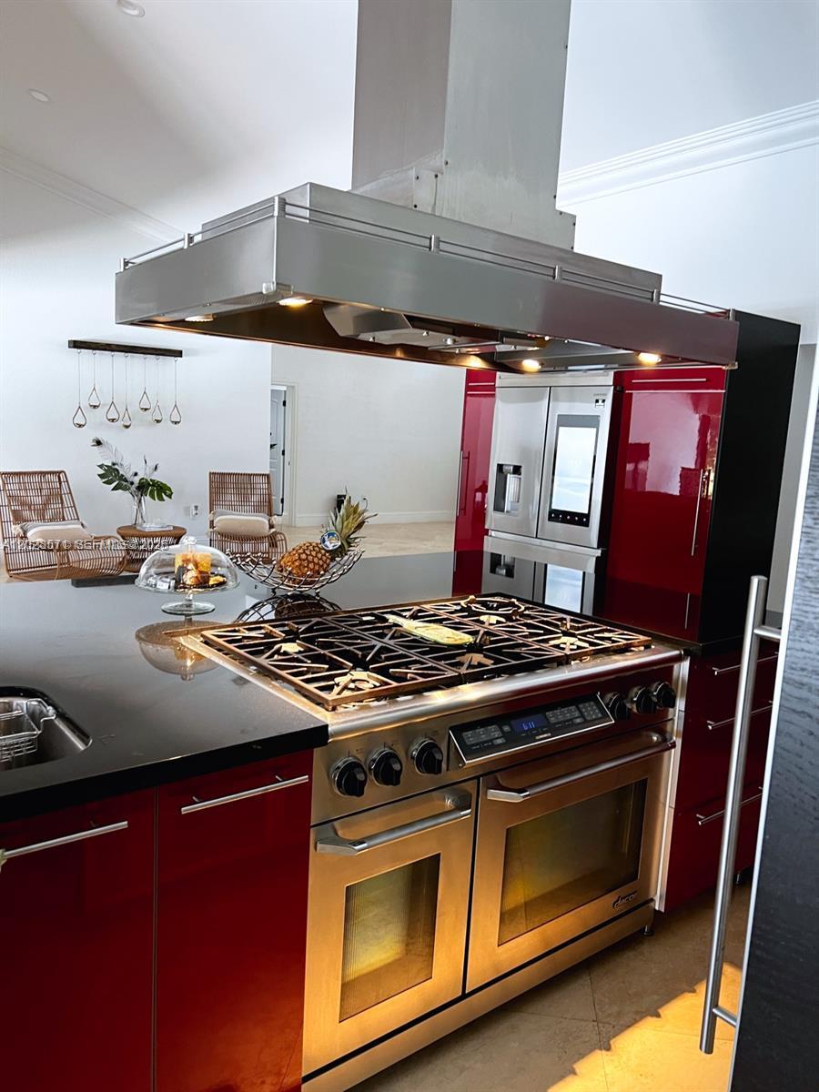ALLISON ESTATES - Residential Lease