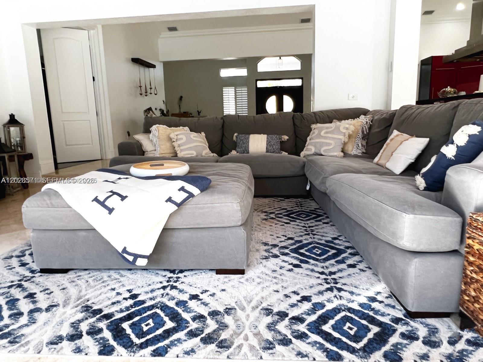 ALLISON ESTATES - Residential Lease