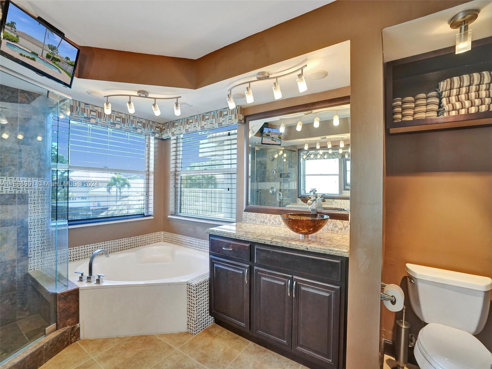 PEMBROKE ISLES 1 - Residential