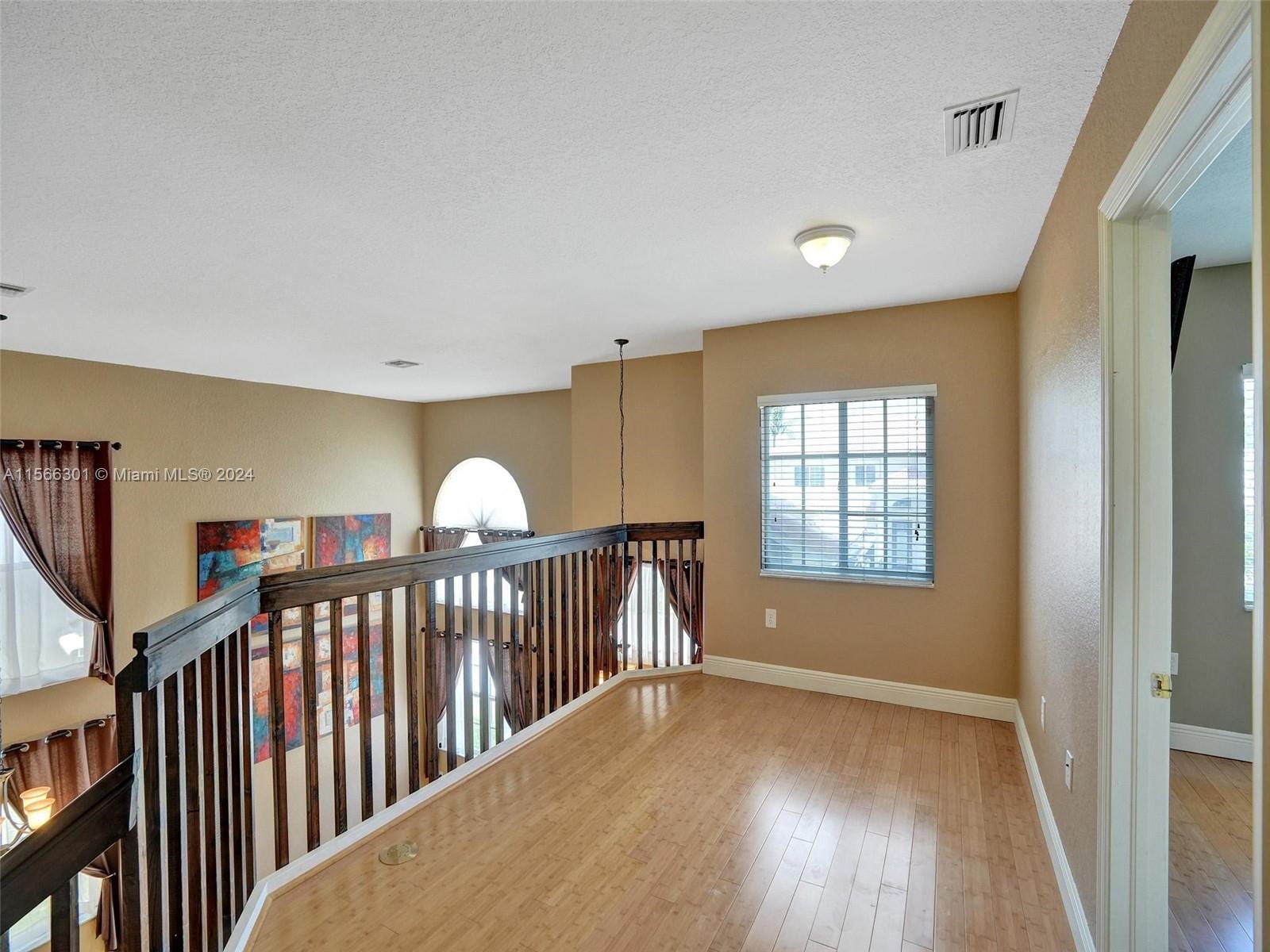 PEMBROKE ISLES 1 - Residential