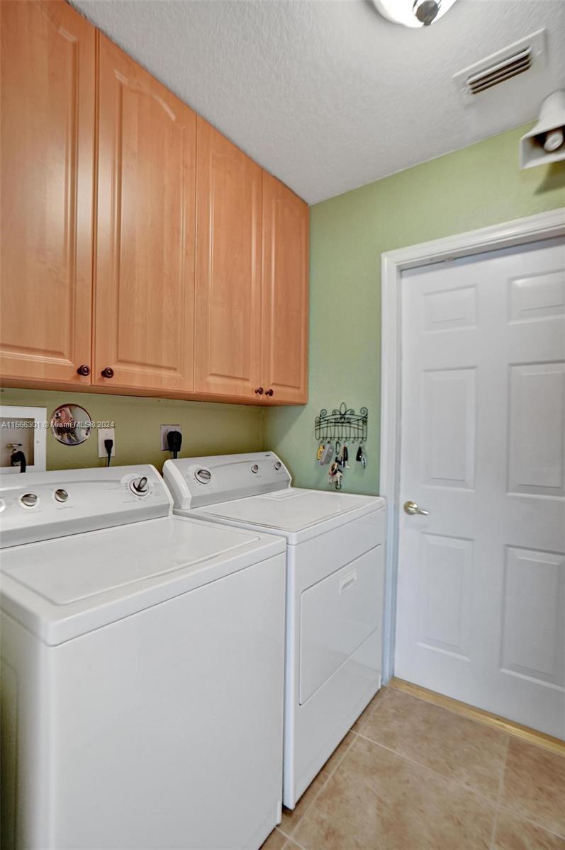 PEMBROKE ISLES 1 - Residential