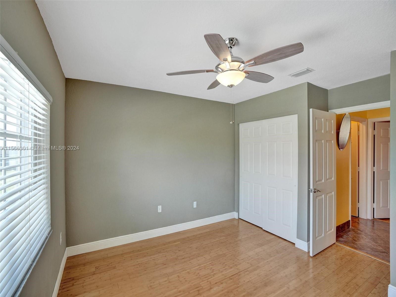 PEMBROKE ISLES 1 - Residential