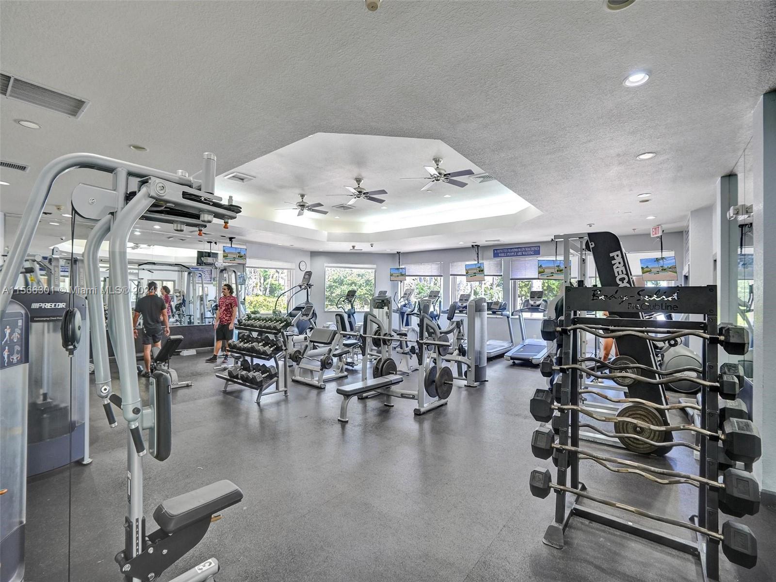 PEMBROKE ISLES 1 - Residential