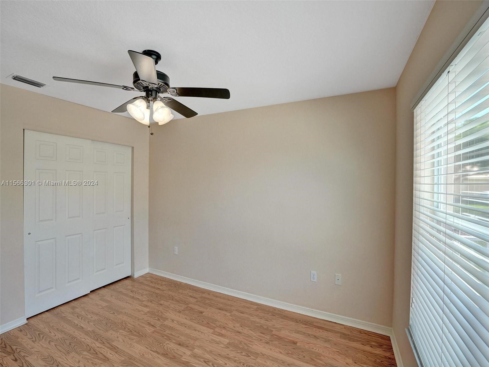 PEMBROKE ISLES 1 - Residential