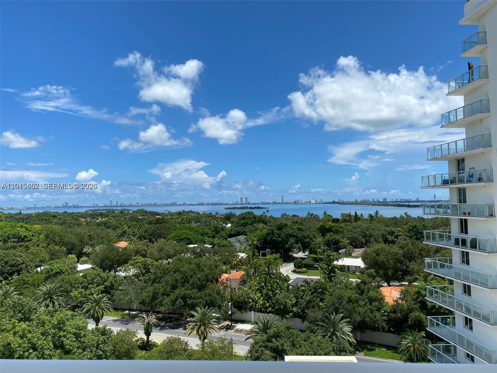 Make this place your home! Beautiful and bright 1 bed/1 Bath CORNER unit with spacious den, perfect for an office, guess room or extra space. Located in a well maintained boutique residential building. This apartment offers a peaceful and private atmosphere. Excellent location near the Miami Design district, Miami Beach, Brickell and the airport. Easy access to I95 and all major highways. A Wonderful place to live!