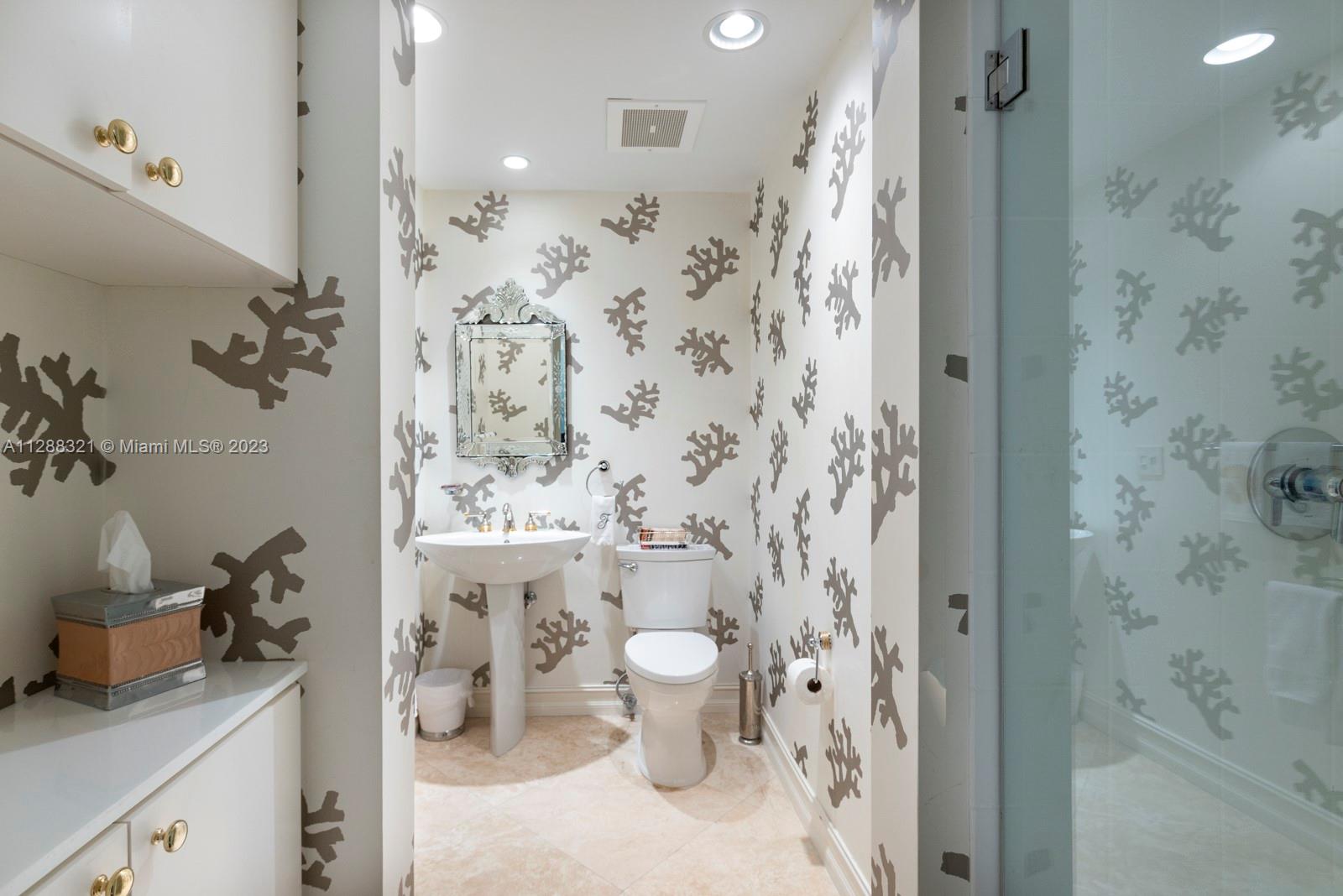 BELLINI CONDO - Residential