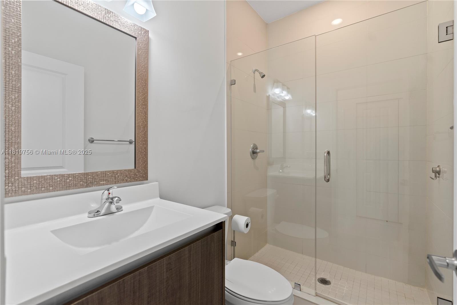 CENTURY PARK PLACE - Residential Lease