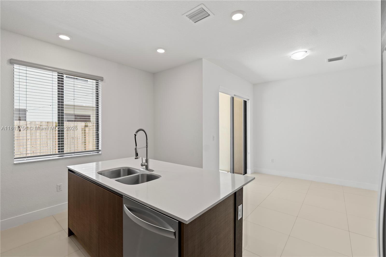 CENTURY PARK PLACE - Residential Lease