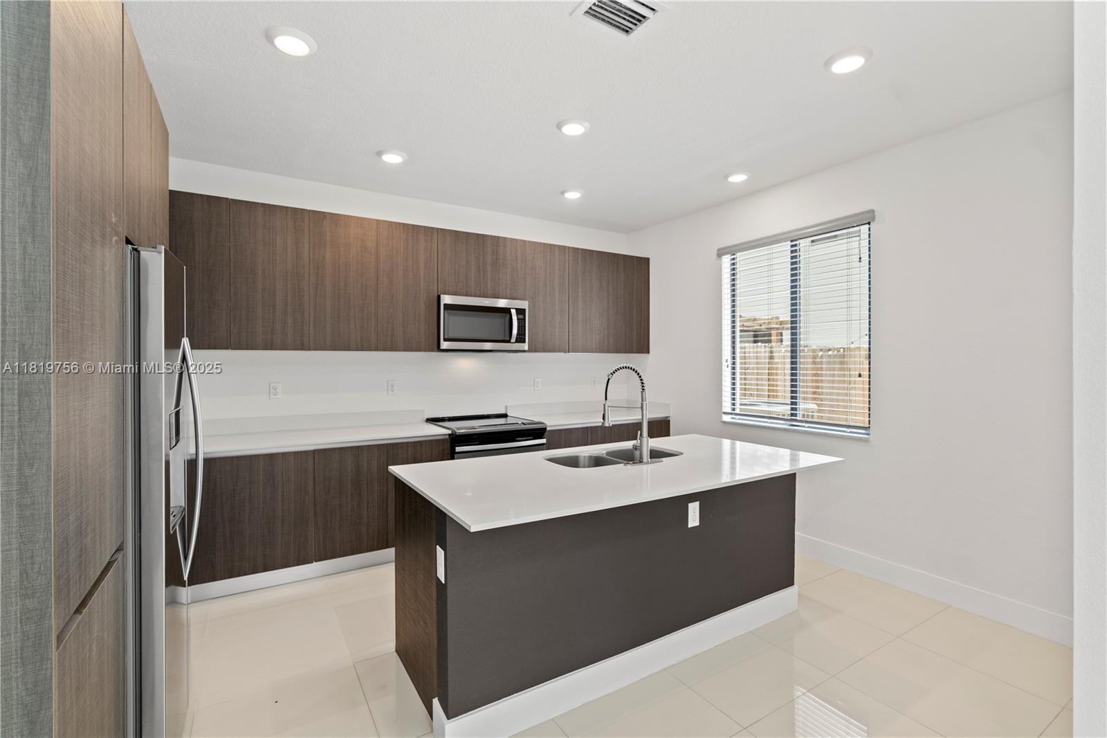 CENTURY PARK PLACE - Residential Lease