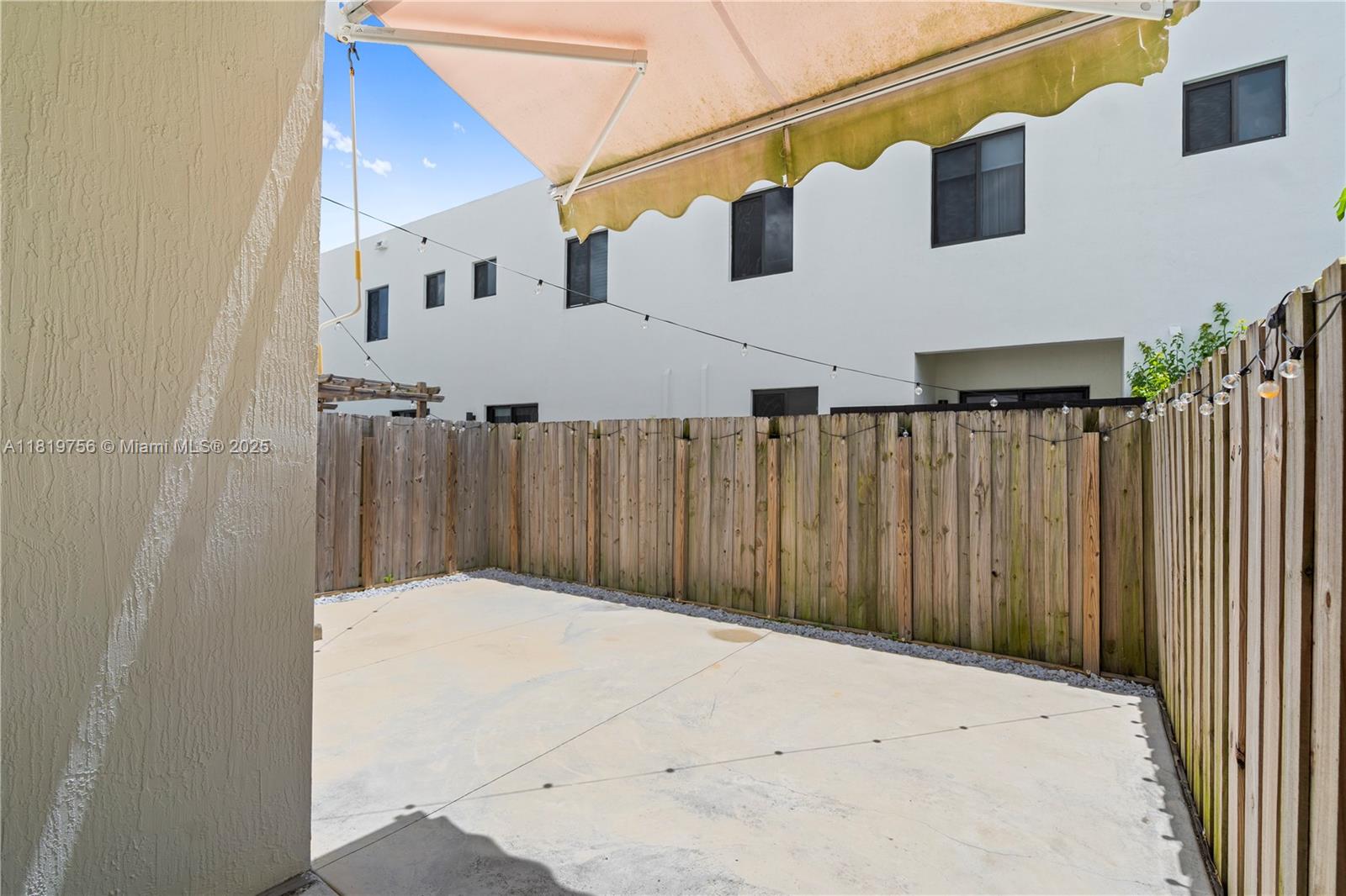 CENTURY PARK PLACE - Residential Lease