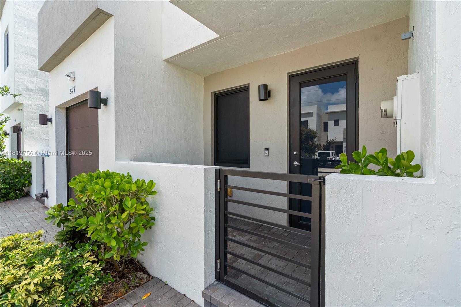 CENTURY PARK PLACE - Residential Lease