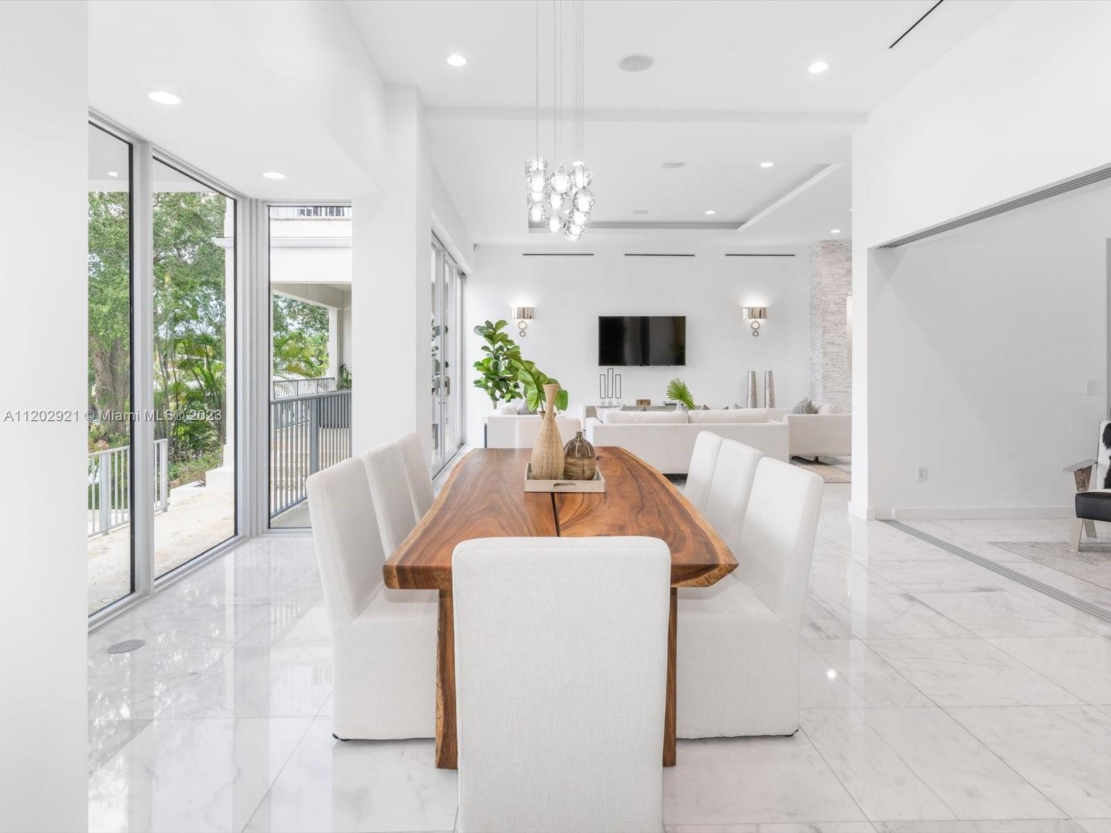 CORAL BAY SEC B - Residential