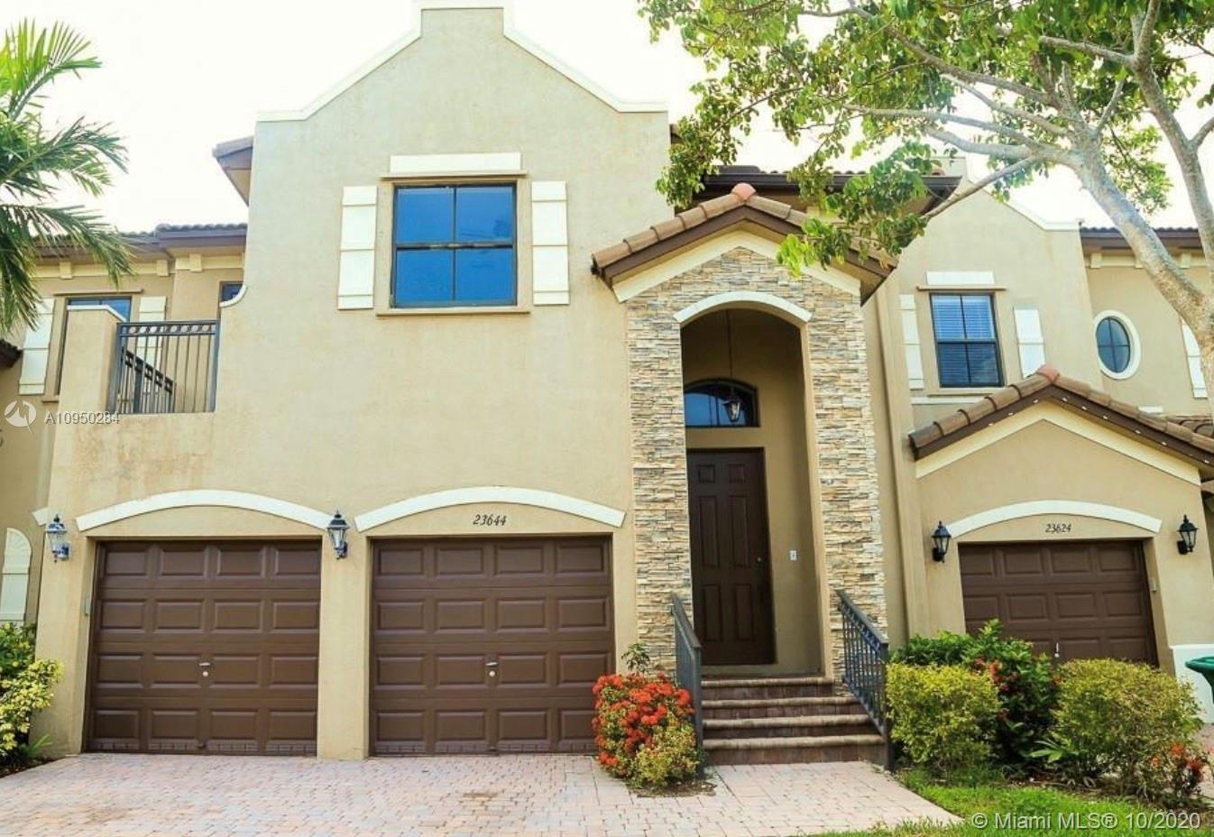 SILVER PALM EAST SECTION - Residential Lease