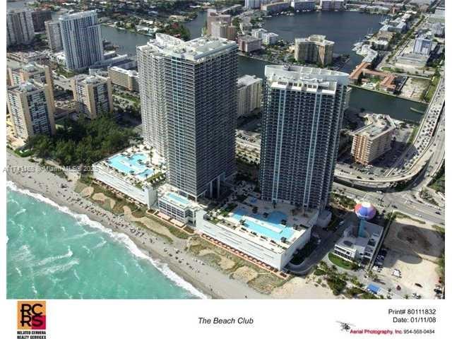 BEACH CLUB II - Residential
