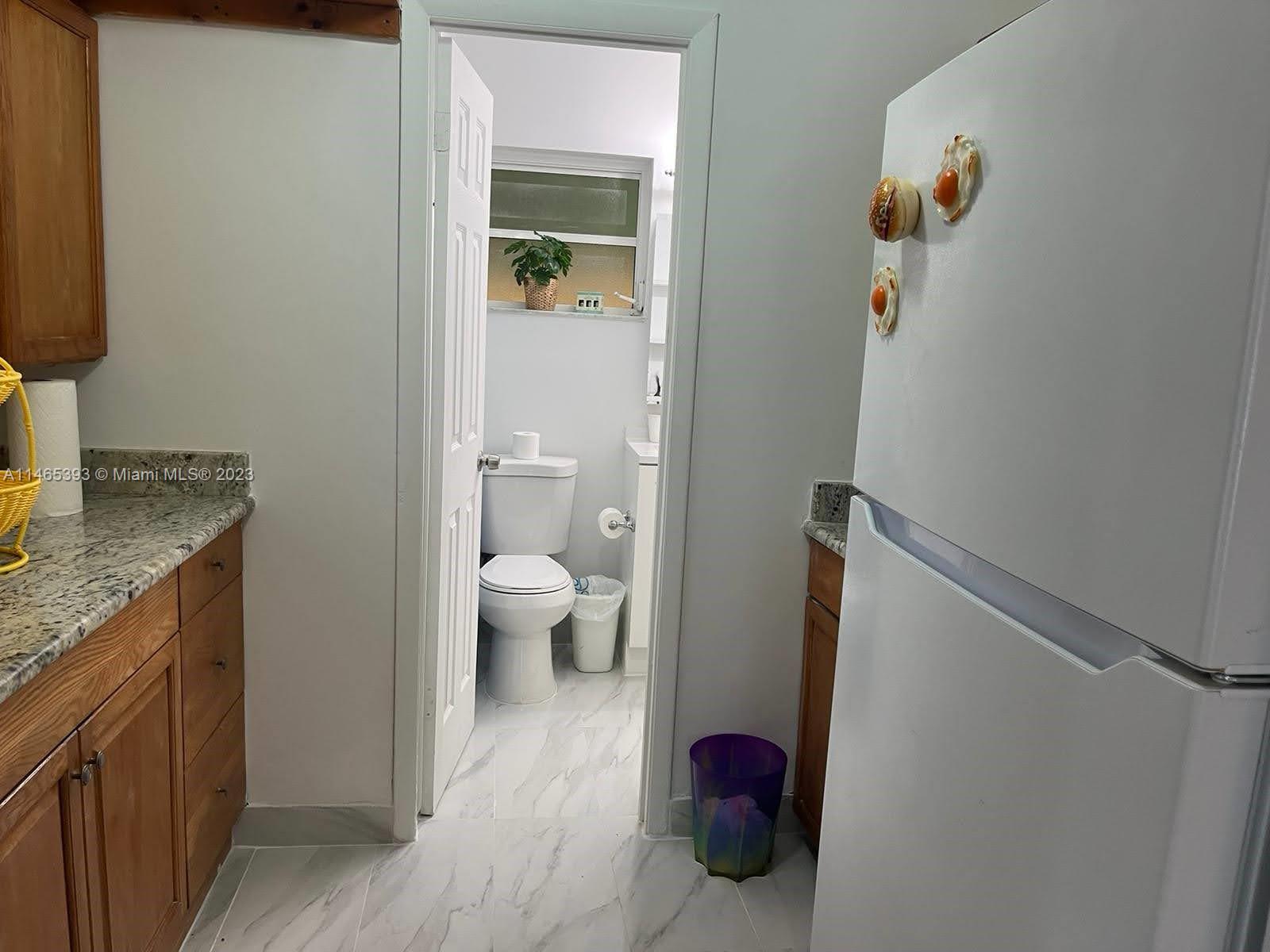NORTH HOLLYWOOD - Residential Lease