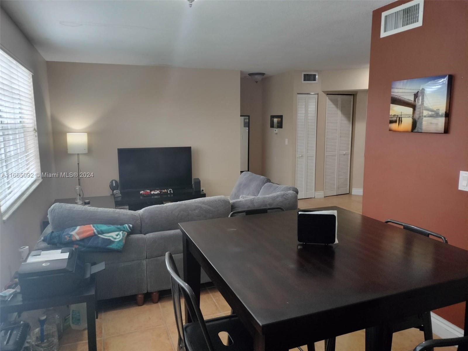 WINDMILL LAKES II CONDO - Residential