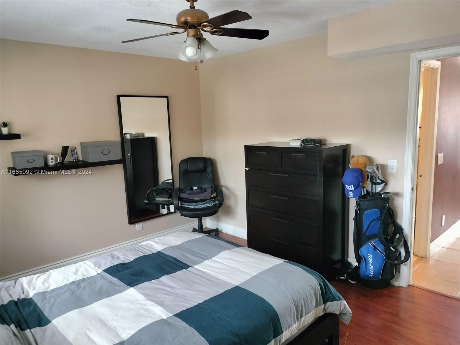 WINDMILL LAKES II CONDO - Residential