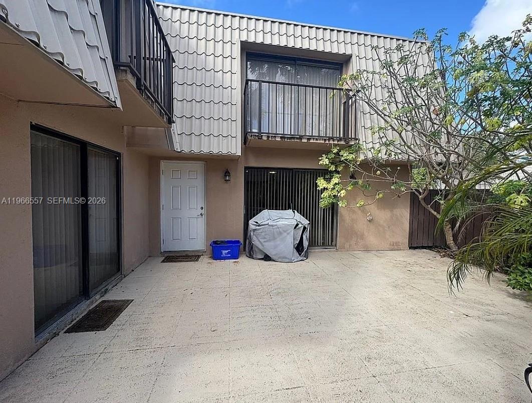 VILLAGE OF SANDALWOOD LAK - Residential