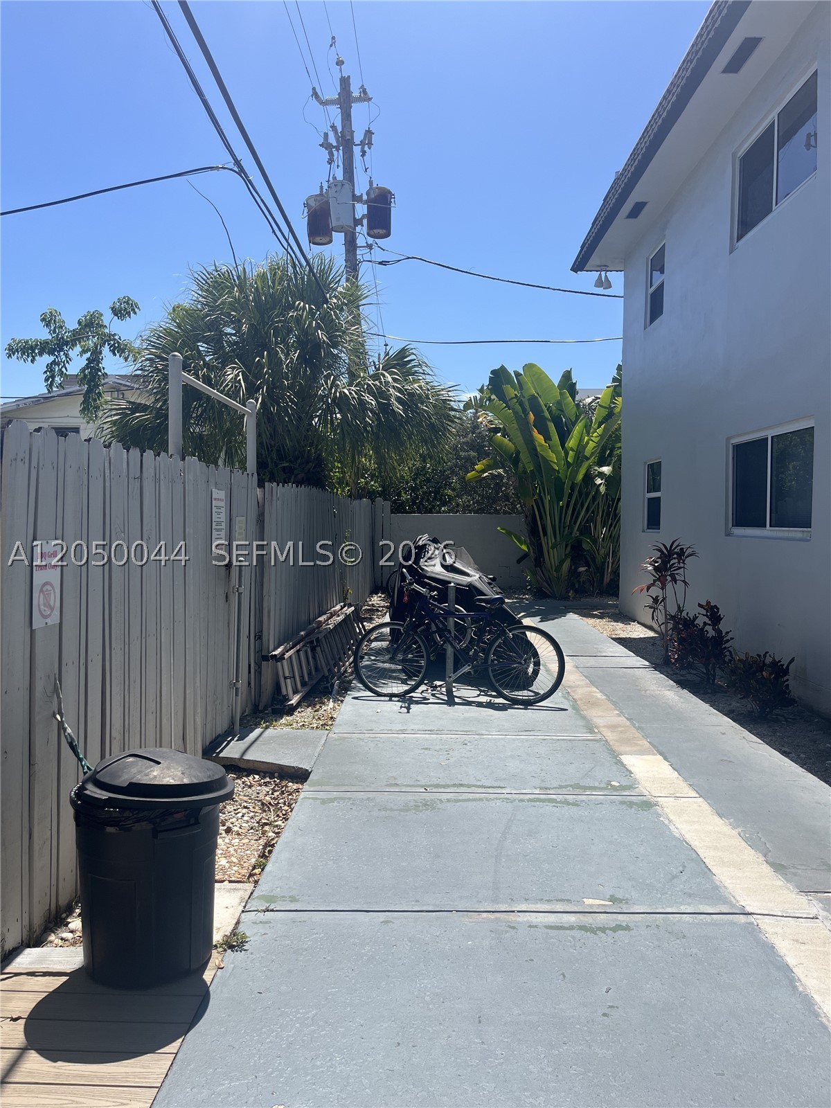 HARBORDALE CONDO - Residential
