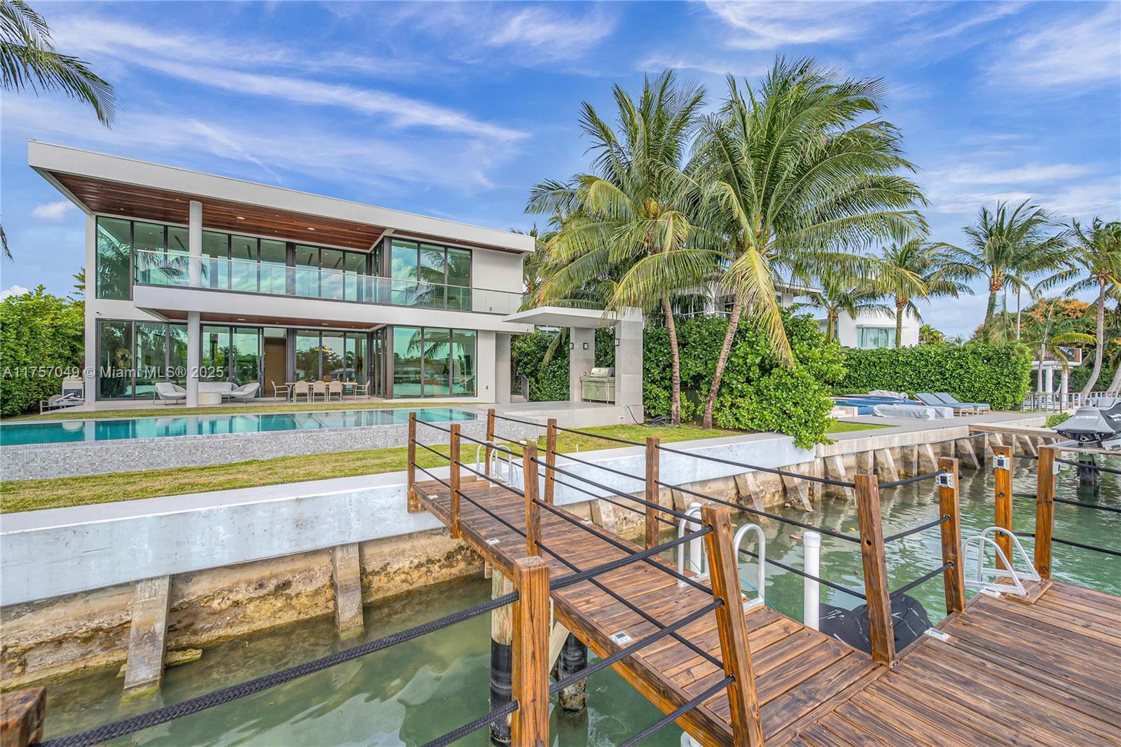 BISCAYNE POINT - Residential Lease