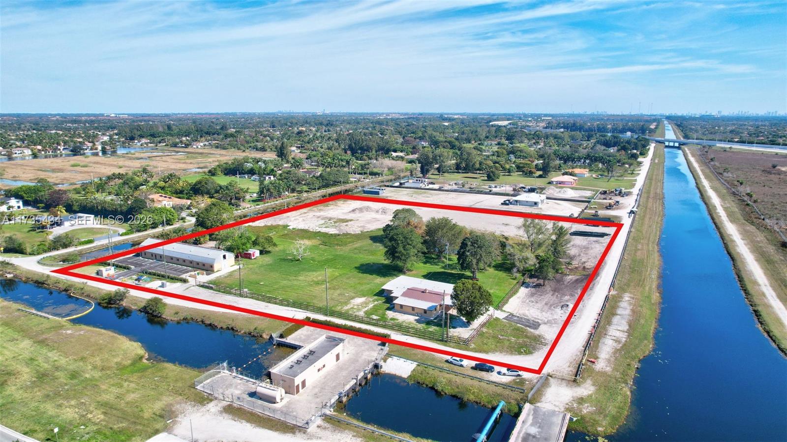 COUNTRY CLUB RANCHES - Land