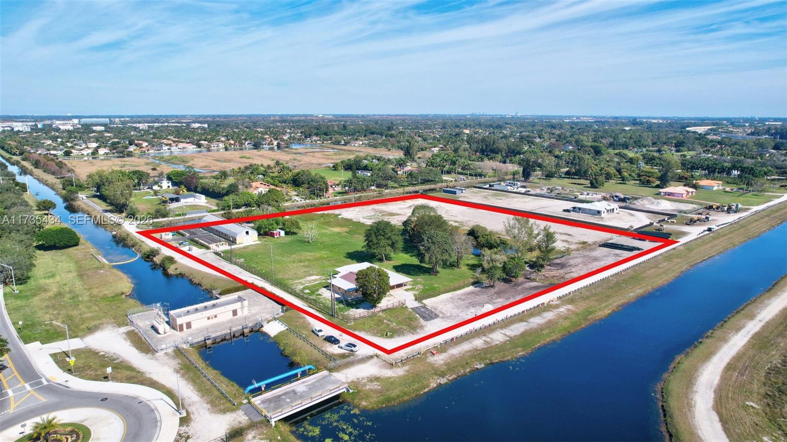 COUNTRY CLUB RANCHES - Land