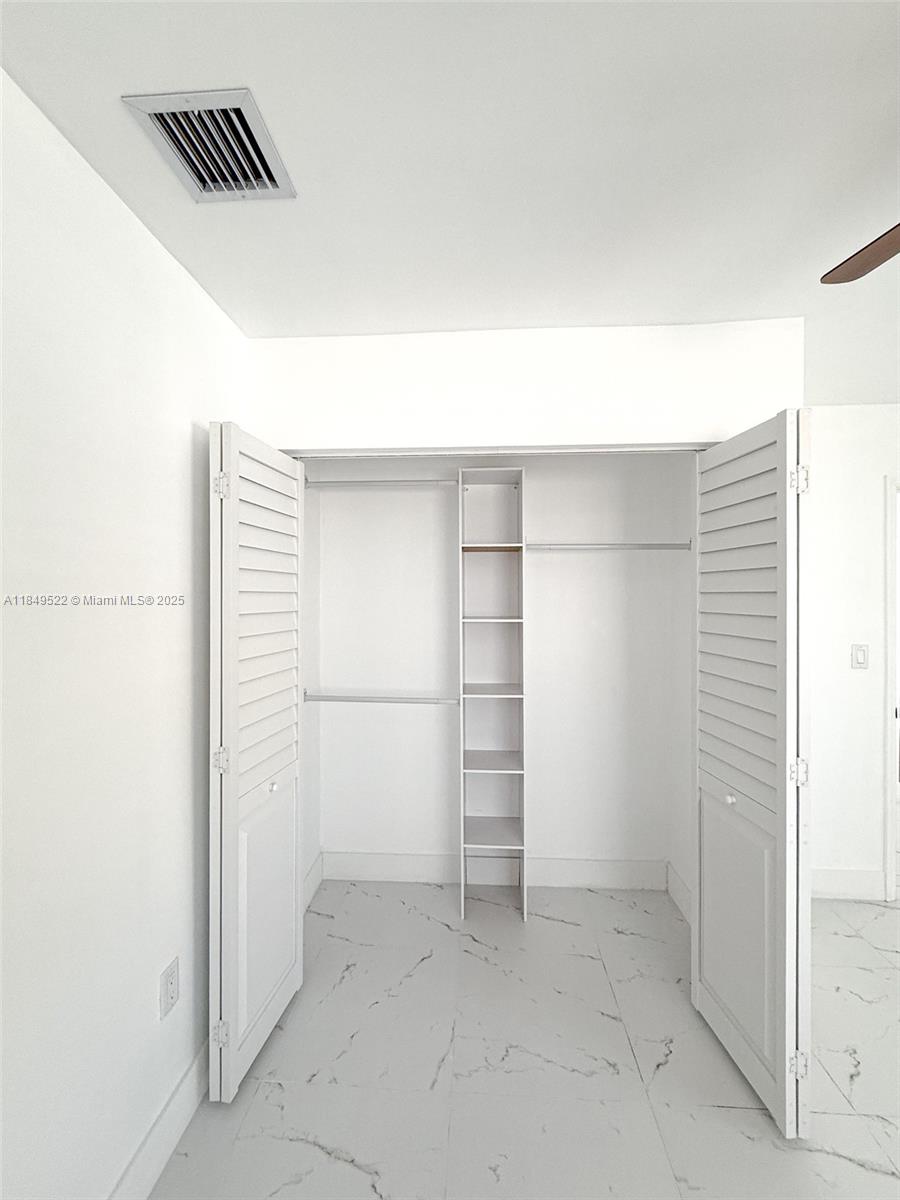SANTA CLARA SUB - Residential Lease