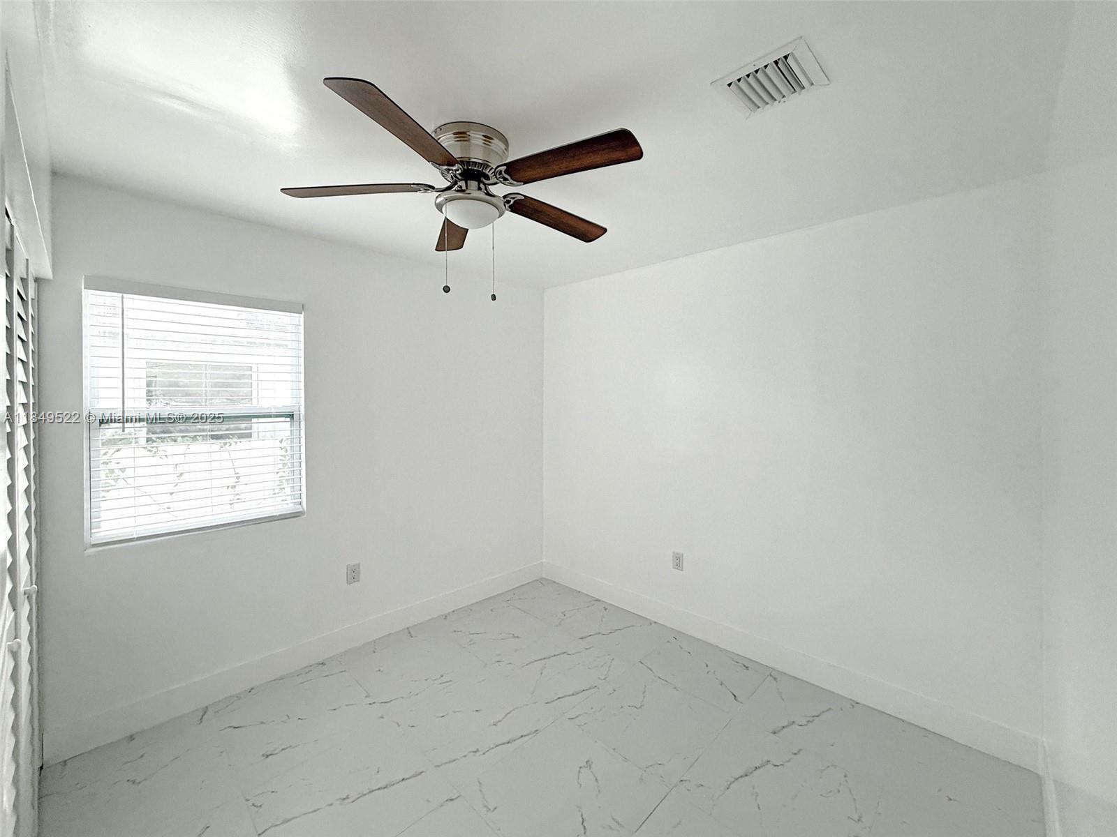 SANTA CLARA SUB - Residential Lease
