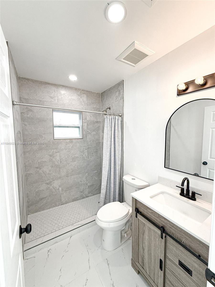 SANTA CLARA SUB - Residential Lease