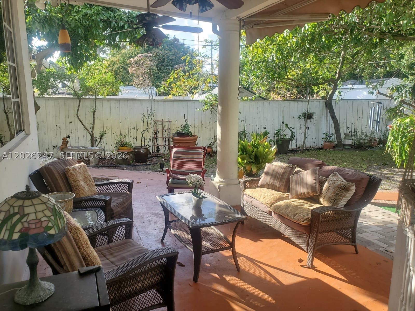 SOUTH HOLLYWOOD AMD PLAT - Residential Lease