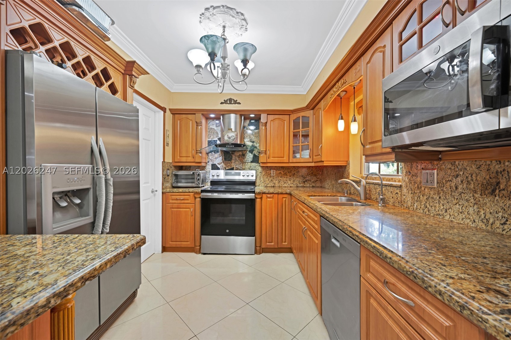SOUTH HOLLYWOOD AMD PLAT - Residential Lease