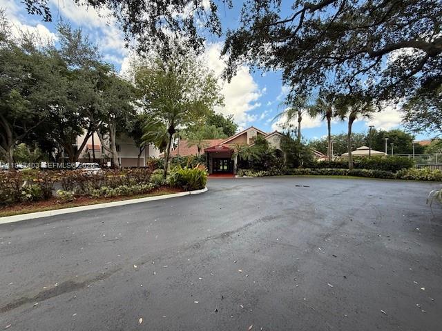 *GRAND MARQUIS CONDO HOME - Residential