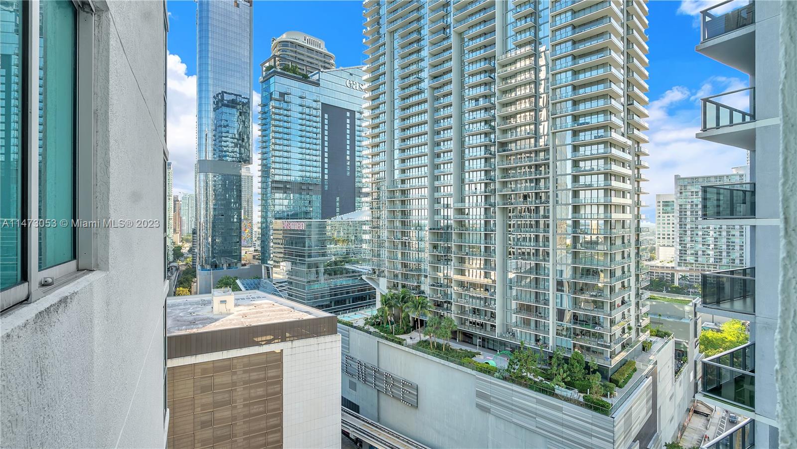 500 BRICKELL WEST CONDO - Residential Lease