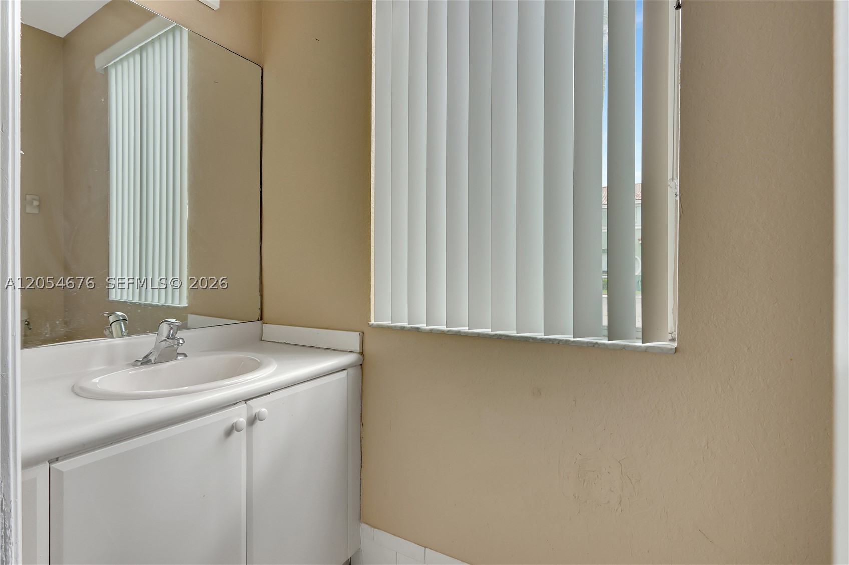 SHOMA TOWNHOMES AT KEYSCO - Residential