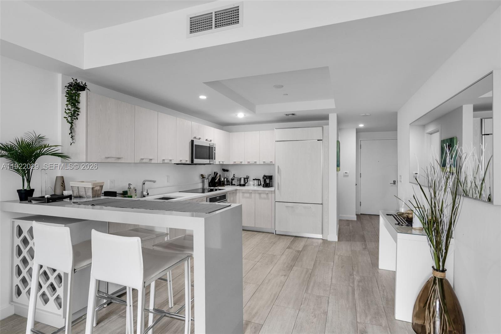 Enjoy bright, open views from this 17th-floor condo facing south, offering an impressive 180-degree panorama that stretches from east to west. This spacious residence features 1 bedroom plus a flexible den that works perfectly as a home office or guest space, along with 2 full bathrooms.
The home includes a modern kitchen with quality appliances and stylish finishes, and large windows that fill the space with natural light throughout the day. The building provides excellent amenities such as a rooftop pool, fully equipped fitness center, 24-hour concierge, and valet parking.
Located in the center of Brickell, you are just steps away from top restaurants, shopping, and entertainment. HOA fees include water, cable, and internet. This unit is being SOLD AS IS including all furnitures, small appliances and kitchen equipment. 
Short-term rentals are allowed with a minimum stay of 30 days.