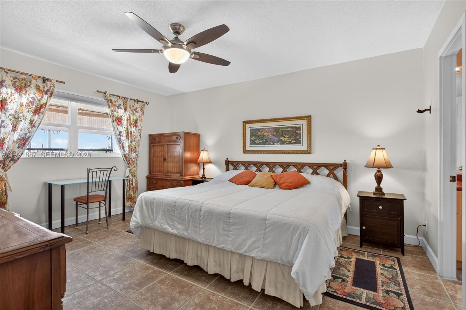 ASHLEY HALL CONDO - Residential