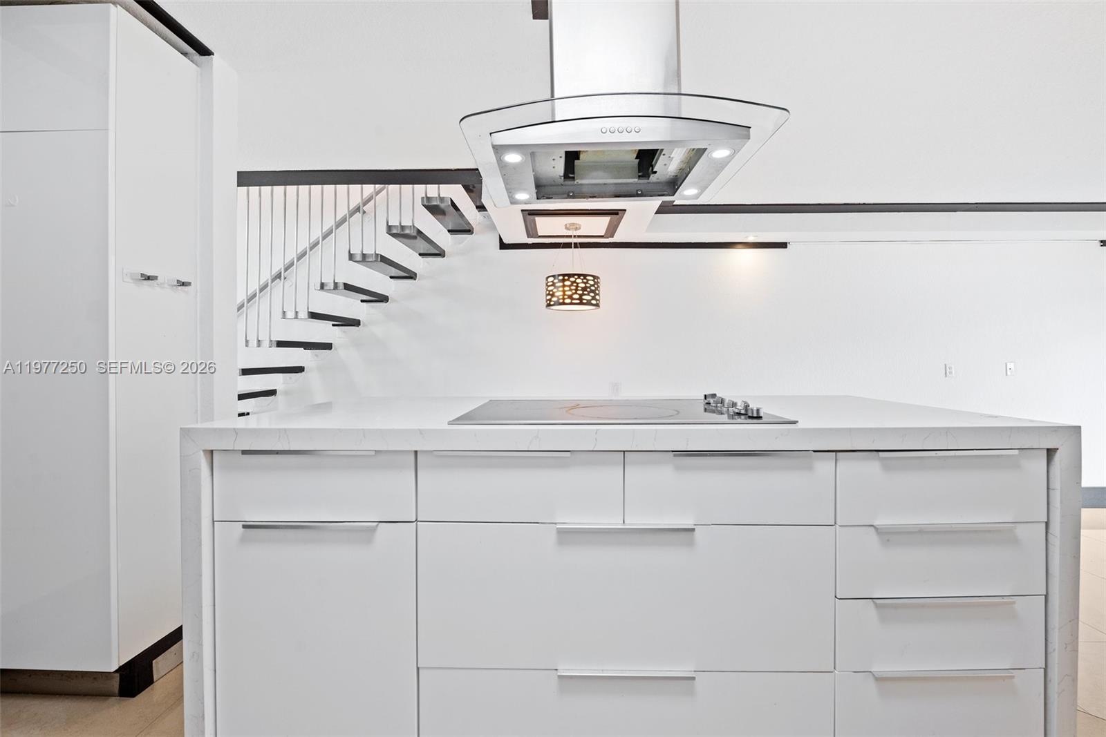 MELROSE POINT CONDO - Residential