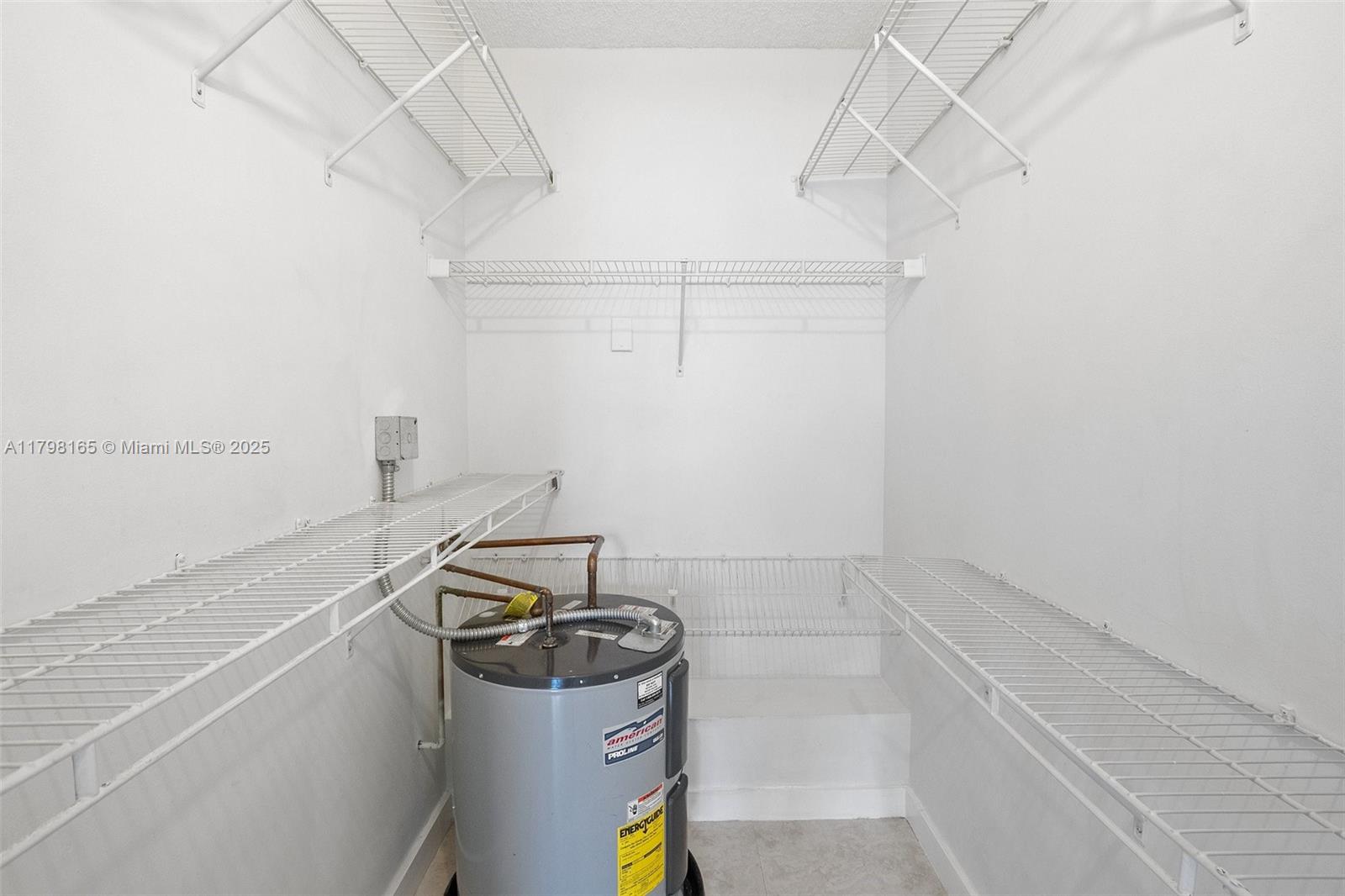 LAS VISTAS AT DORAL CONDO - Residential Lease